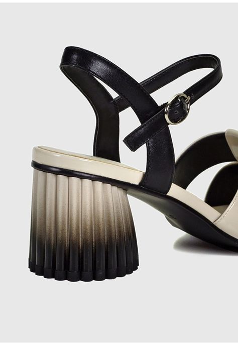 Sandalia Pilar Crema-6