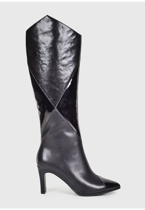 Bota Labuan Negro-1