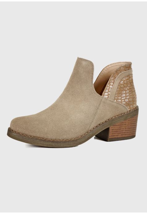 Botin Arena Xiana-0