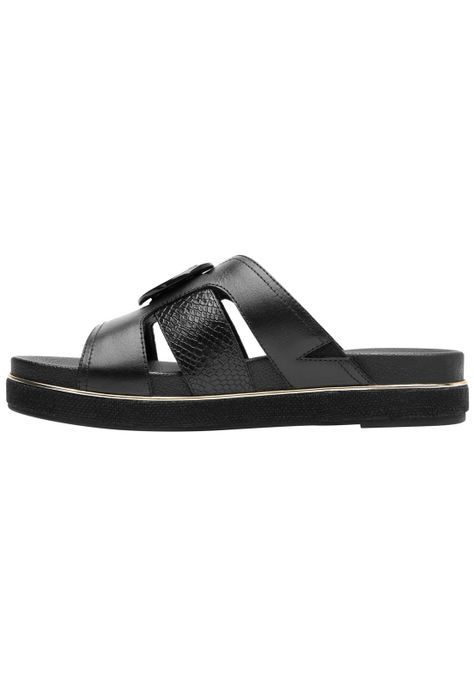 Sandalia Mujer Cuero Deyna Negro Flexi-2