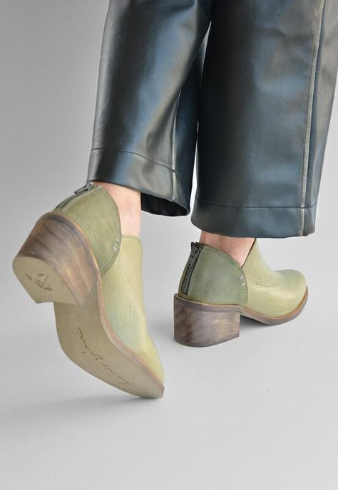 Botin Mujer De Cuero Vinago C32 Verde-1