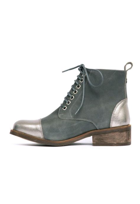 Botin Mujer De Cuero Aretha Gris C3-4