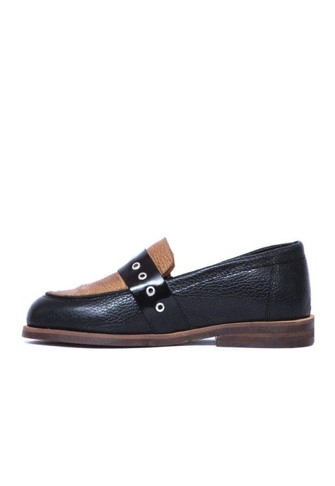 Mocasin Mujer De Cuero Amelia C1 Negro Camel-3