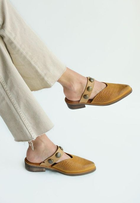 Babucha Mujer De Cuero Pibi C46 Camel-1
