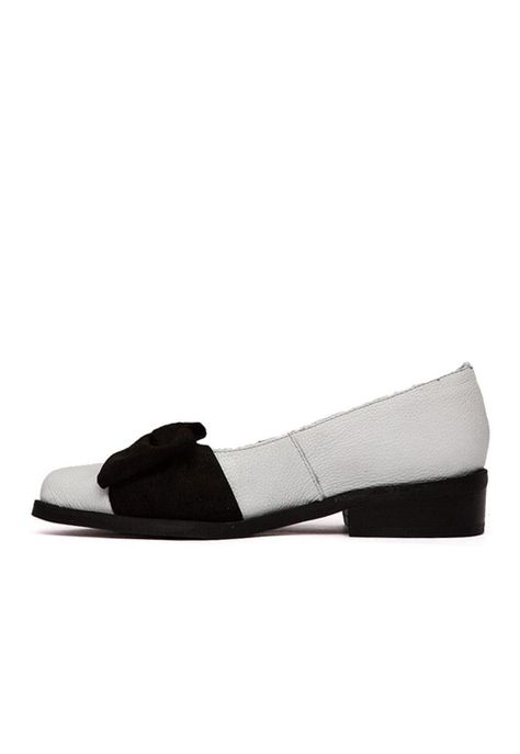 Zapato Barbie De Cuero Betsy Negro Blanco C1-3