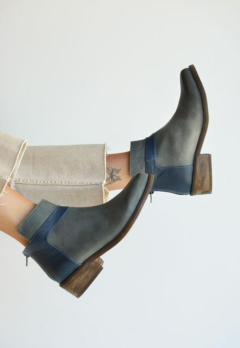 Botin Mujer De Cuero Antonieta Gris Azul C2-5