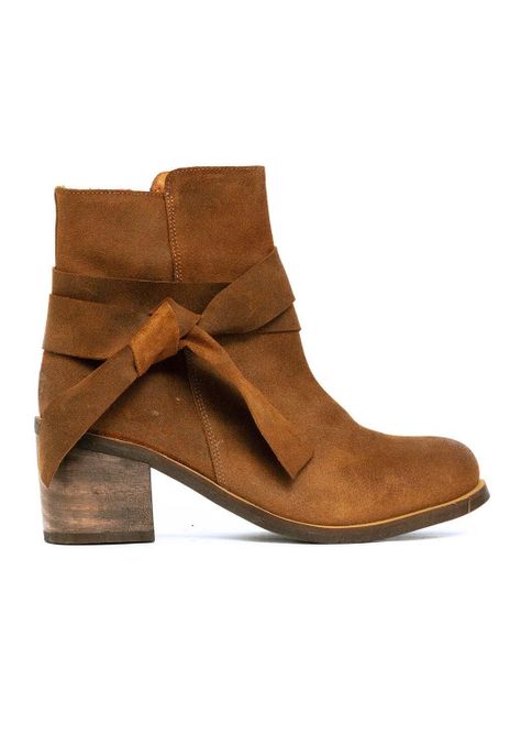 Botin Mujer De Cuero Makira Camel C11-0