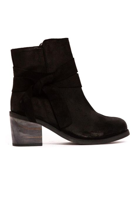 Botin Mujer De Cuero Makira Negro C10-0