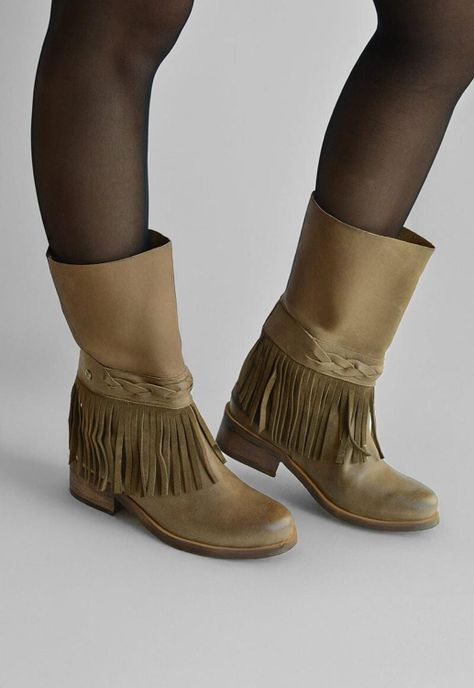 Bota Mujer De Cuero Teodora Taupe C2-6
