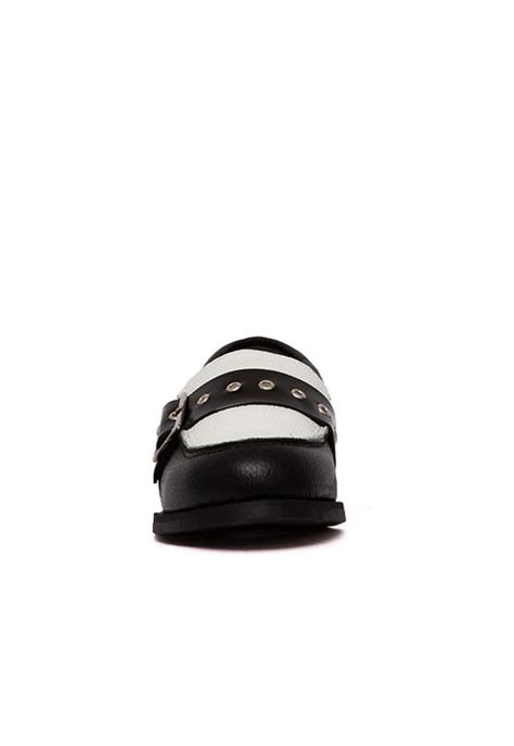 Mocasin Mujer De Cuero Amelia Blanco Negro C4-2