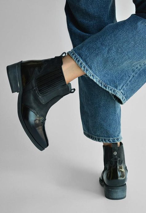 Botin Mujer De Cuero Frida C1 Negro-1
