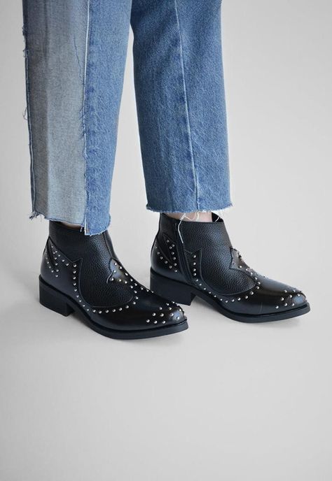 Botines Mujer De Cuero Alca Negro C9-5