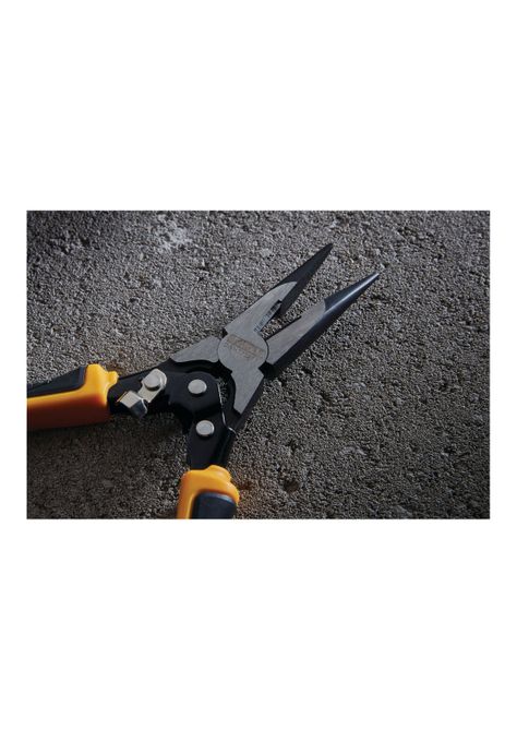 Alicate punta larga de acción compuesta 9" DEWALT DWHT70277-3