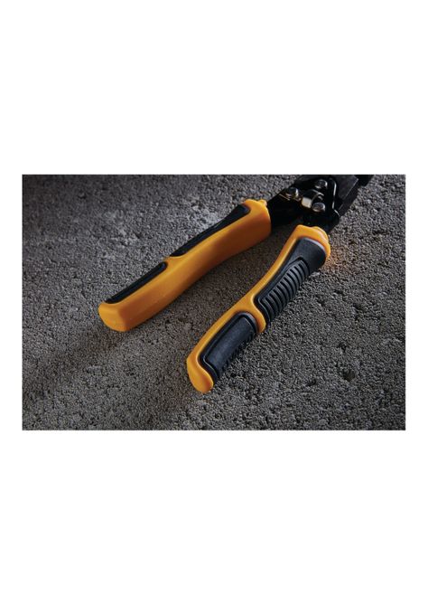 Alicate punta larga de acción compuesta 9" DEWALT DWHT70277-4