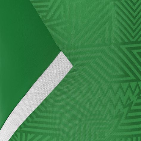 Polera Shedir Macron Hombre Verde-3