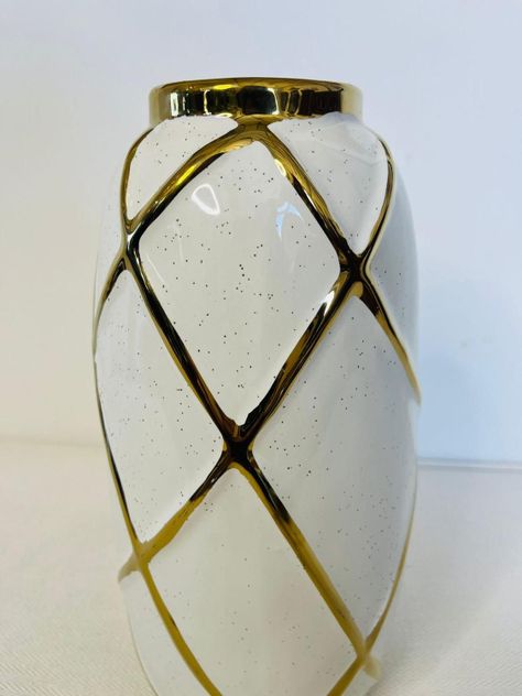 Florero de Cerámica Blanco con Dorado-3