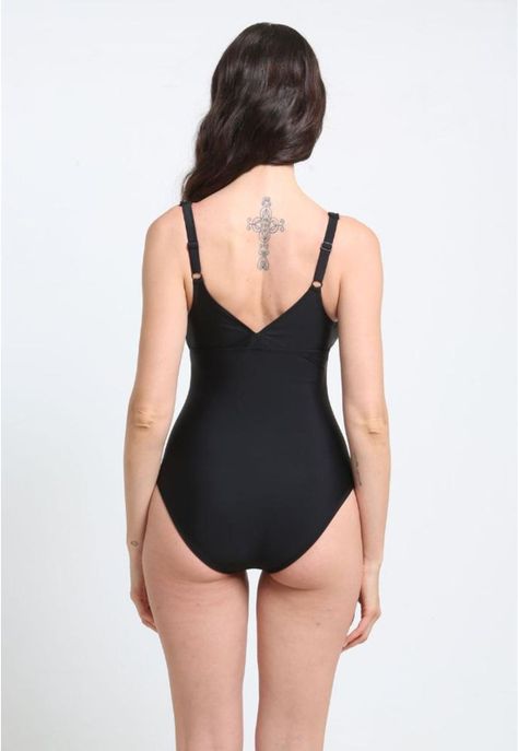 Traje de Baño Deportivo Negro Ajuste Perfecto Corte Espalda en V-1