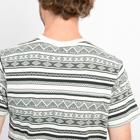 POLERA MANGA CORTA IKAT JACQUARD BEIGE CLARO-5
