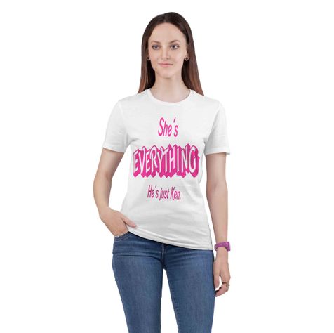 Polera Polo Barbie She is everything D5-0