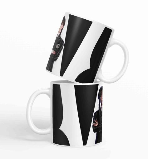 Taza Merlina Addams D7-1