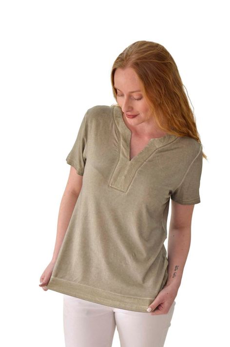 Polera aplicacion swead olivo Alexandra Cid-2