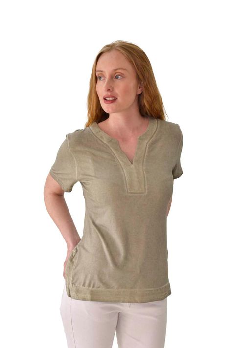 Polera aplicacion swead olivo Alexandra Cid-0