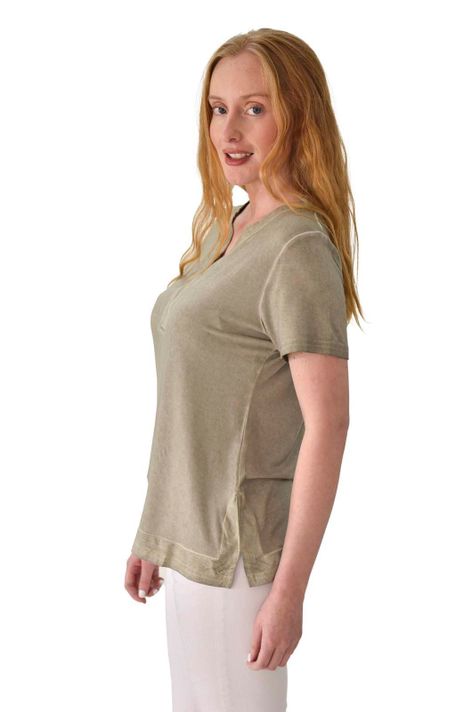 Polera aplicacion swead olivo Alexandra Cid-1