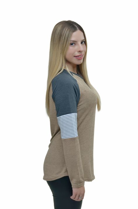 Polera manga raglan Kaky Alexandra Cid-1