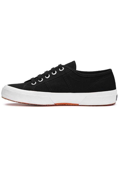 Zapatilla 2750 Cotu Classic Black White Superga-1