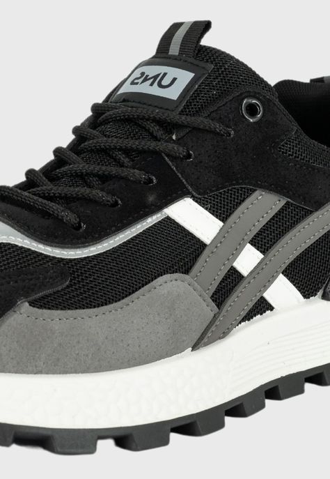 Zapatilla Parra Negro UNS-3