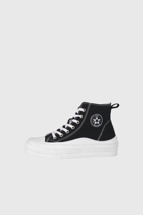 Zapatilla Acampe Negro Alquimia-1