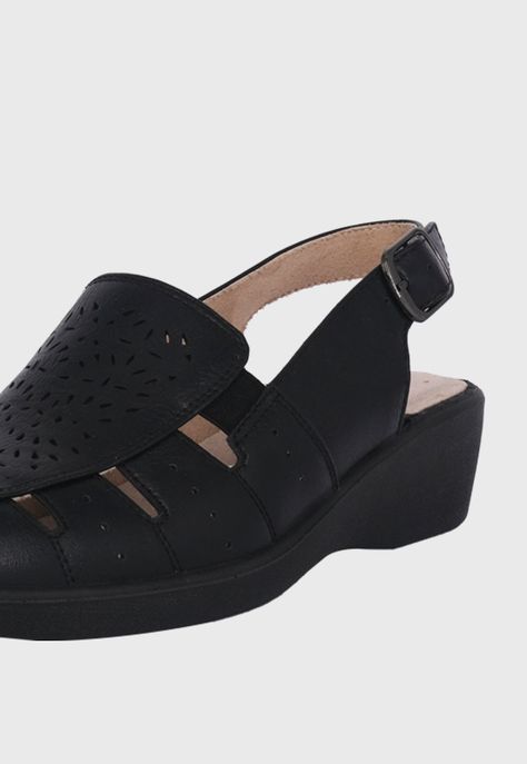Sandalia Cerrada Bluebell Negro Passer-3