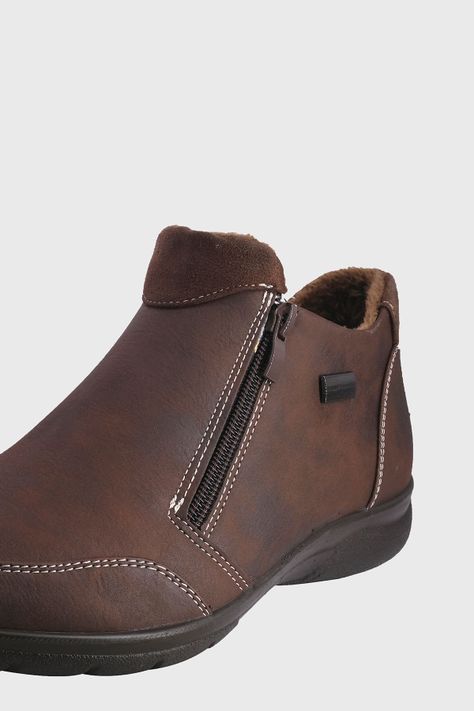 Botin Ramses Cafe Passer-3