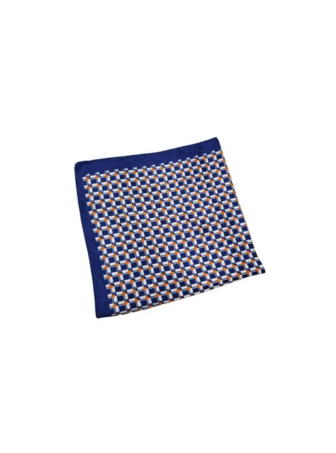 Pañuelo Satinado Mujer Diseño Geométrico 60 x 60 cms-1