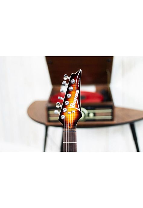 Guitarra eléctrica Ibanez SA260FM VLS-5