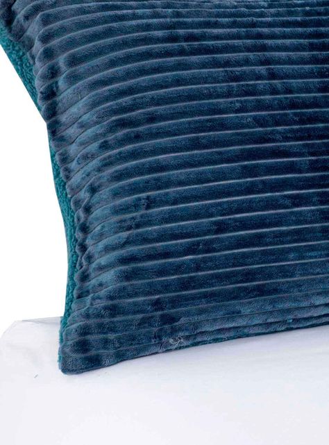 Cobertor  Reversible Sherpa 1.5 Plaza Cotelón Azul-3