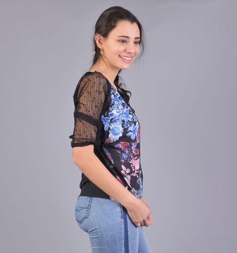 Polera estampada manga malla-1