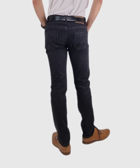 Jeans tiro medio-alto semi pitillo negro-3