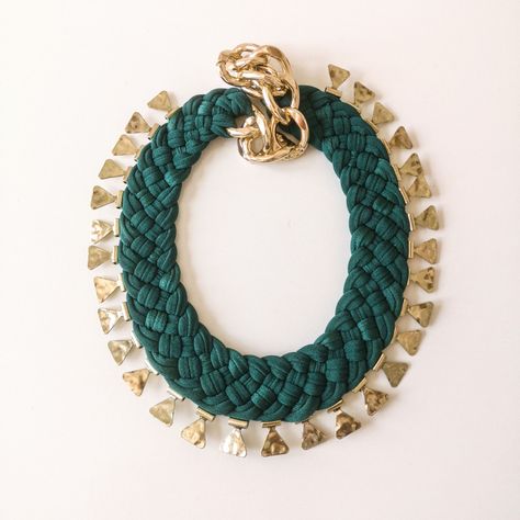 Maria La Biyux Collar Verde Triangular Dorado-0