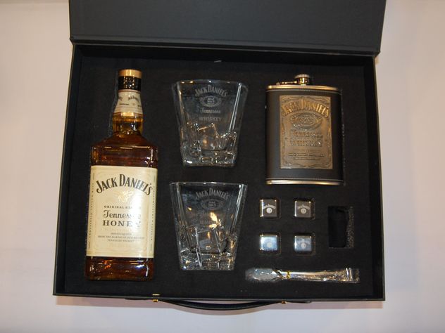 JACK DANIELS BOX PREMIUM HONEY-0