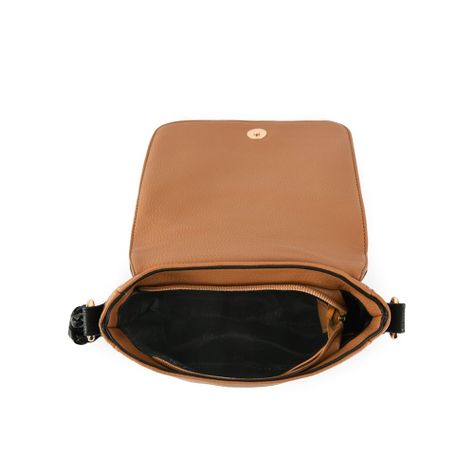 Cartera bandolera con tapa pequeña melchy camel-3