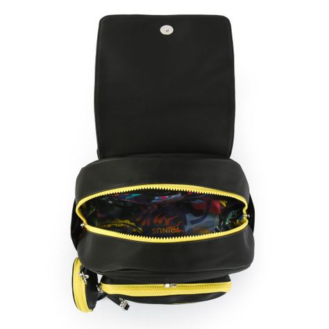 Mochila Con Tapa Grande Darby Negro-3