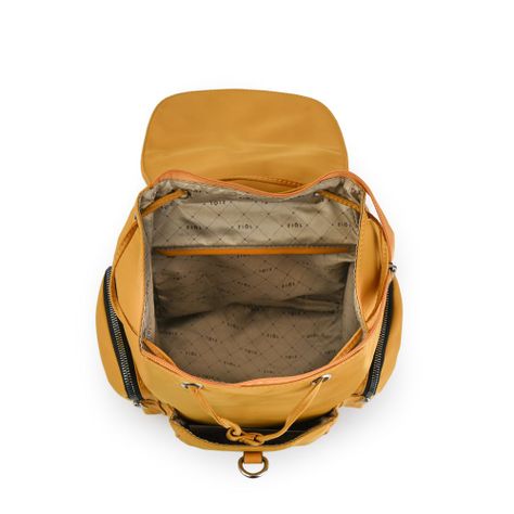 Mochila mediana fumy mostaza-3