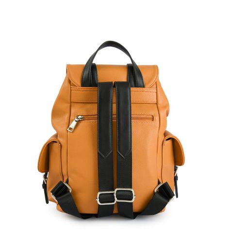Mochila con tapa mediana zaciam mostaza-2