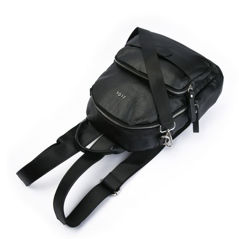 Mochila mediana lilio negro-2