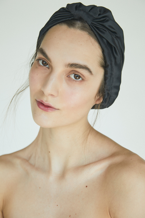 Turbante de Seda Marina Colorina Color Negro-1