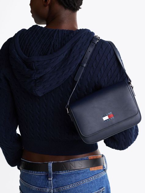 Bandolera Essential Con Solapa Azul Tommy Jeans-1