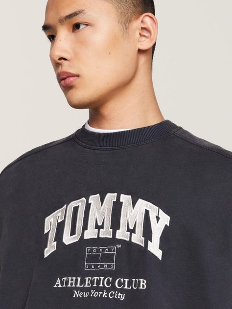 Polerón Relaxed Estilo Varsity Negro Tommy Jeans-3