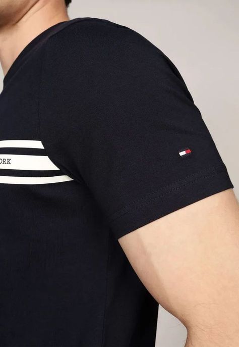Polera Central Chest Stripe Logo Azul Tommy Hilfiger-4