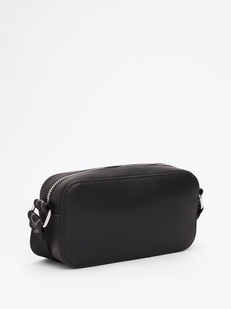 Bandolera Essential Con Logo Negro Tommy Jeans-4
